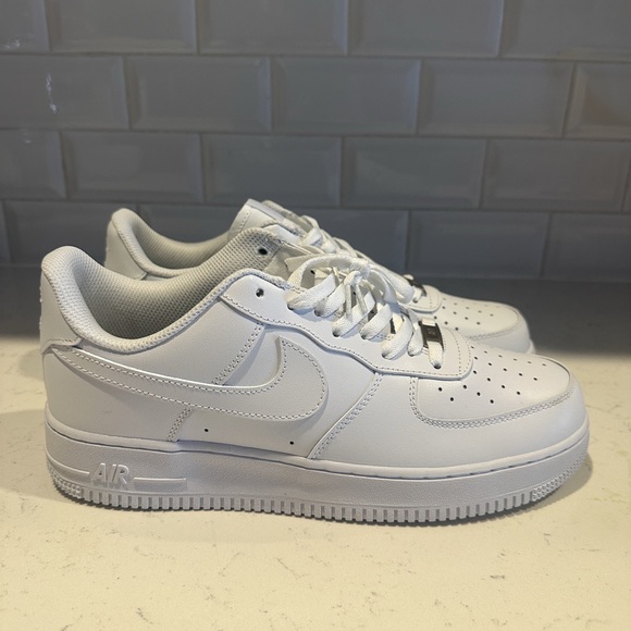 Nike Air Force 1 Low Sneakers - Picture 1 of 7